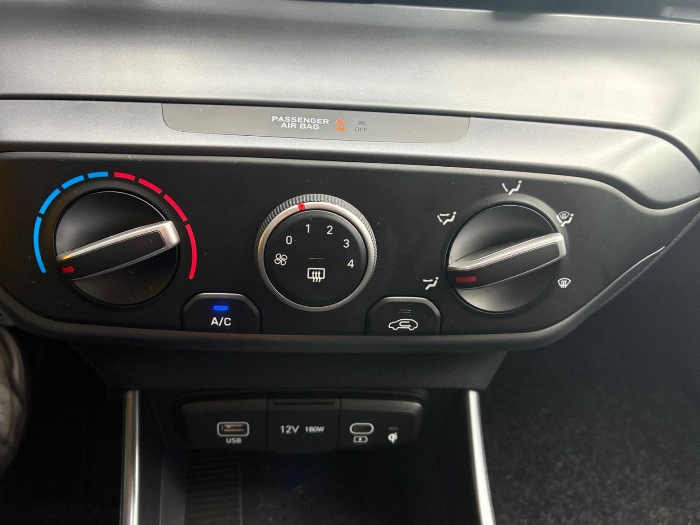 Hyundai i20 - Bild 17