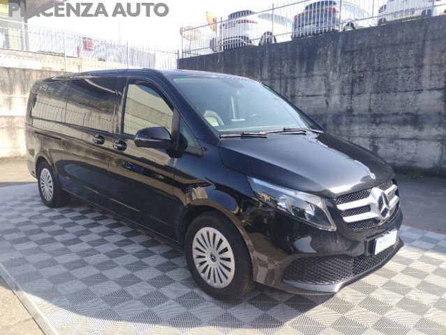 Mercedes-Benz MERCEDES-BENZ V 220 d EXTRALONG.4 MATIC.8 POSTI.