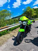 Triumph Speed Four 600 - TRIUMPH 600