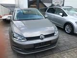 Volkswagen Golf VII Lim. Comfortline BMT - VW Golf Gebrauchtwagen in Karlsruhe