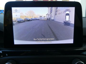 Fahrzeugabbildung Ford Focus Limousine ST-Line X
