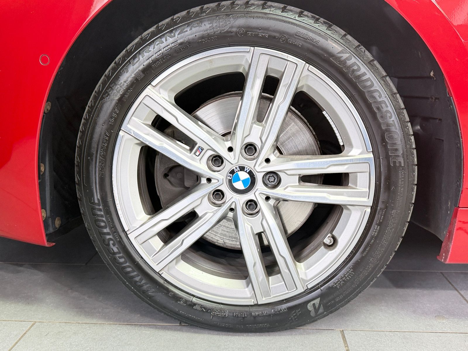 Fahrzeugabbildung BMW 118 d M Sport|HIFI|RF-CAM|DIG-TACHO|NAVI