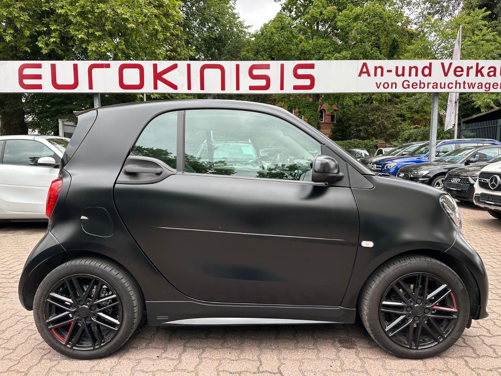 Smart fortwo 66kW DCT BRABUS tailor made**pure black*