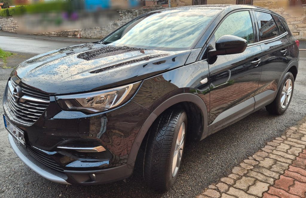 Image of Opel Grandland (X)