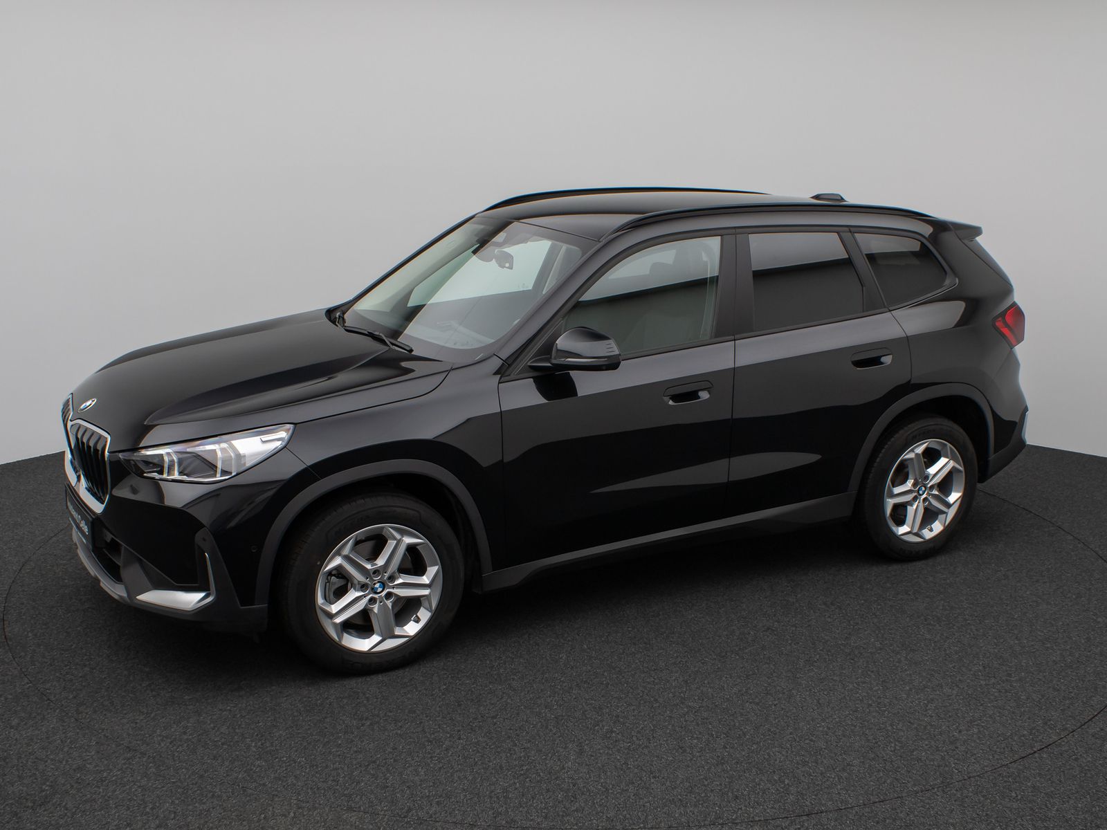 Fahrzeugabbildung BMW X1 sD20i 360°HUD DAB MSport Alarm Komfort 18Zoll