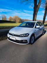 Volkswagen Polo 1.6 TDI Highline R-line.  - Volkswagen Polo: 6r Highline