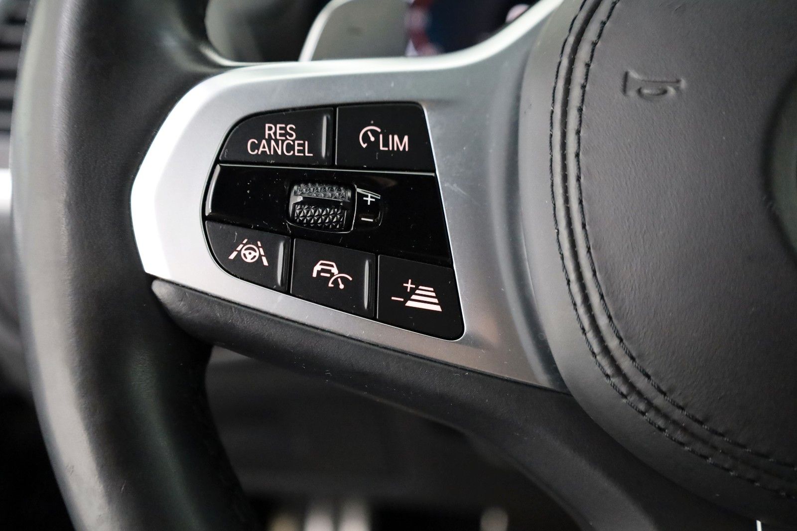 Fahrzeugabbildung BMW X3 30d xDrive M Sport Leder,Navi,LED,Akustikglas