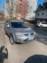 Mitsubishi Sehr guter 7 Sitzer - Mitsubishi Outlander in Dortmund