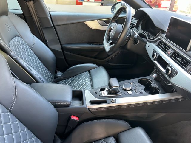 Fahrzeugabbildung Audi S5 Sportback 3.0 TFSI quattro s-tronic+Panorama+