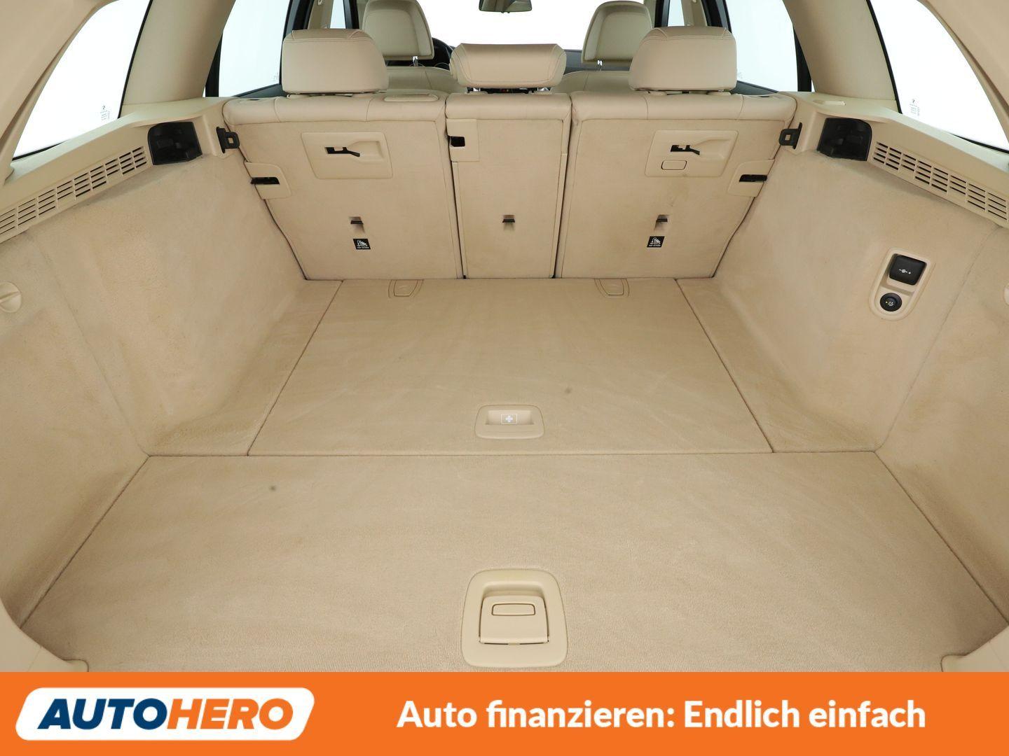 BMW 5er 520i Sport Line Aut.*NAVI*HUD*LED*