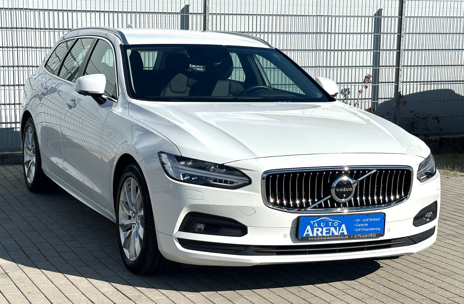 Volvo V90 Hybrid 360°KAM,1.HD ABSTAND SPUR TOTW foto 2