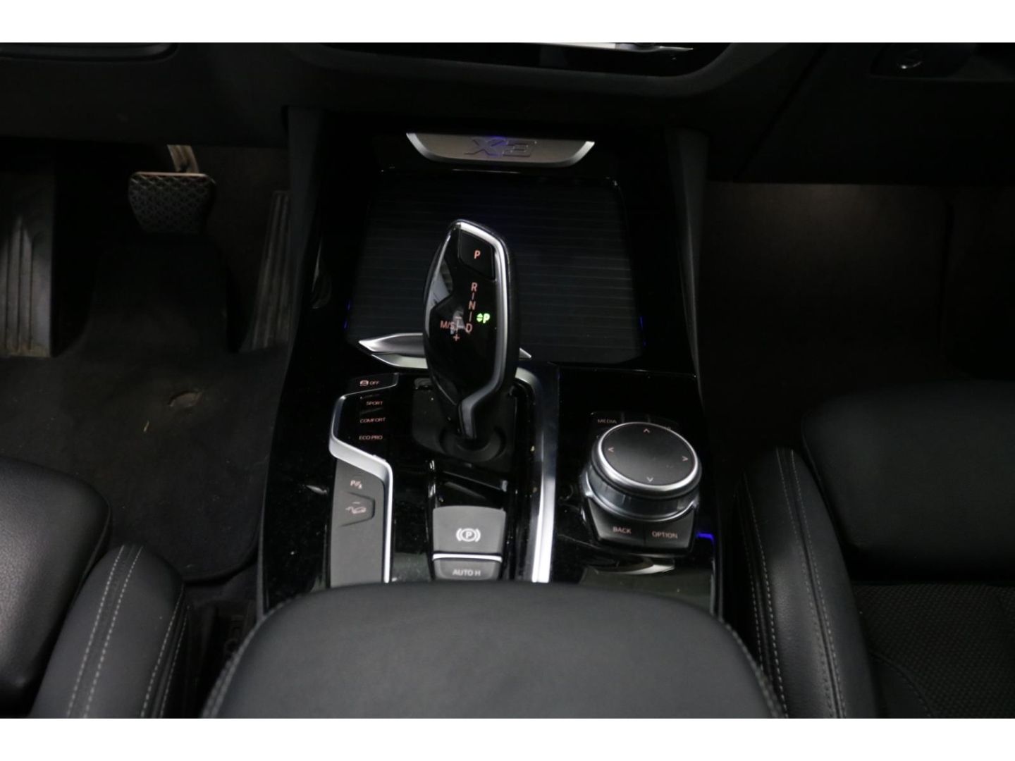 Fahrzeugabbildung BMW X3 xDrive 20 d xLine X-Line Navi el. Heckklappe