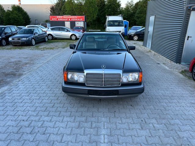 Mercedes-Benz 300 CE/Mod W124/Coupe Schalt Getriebe/Klima