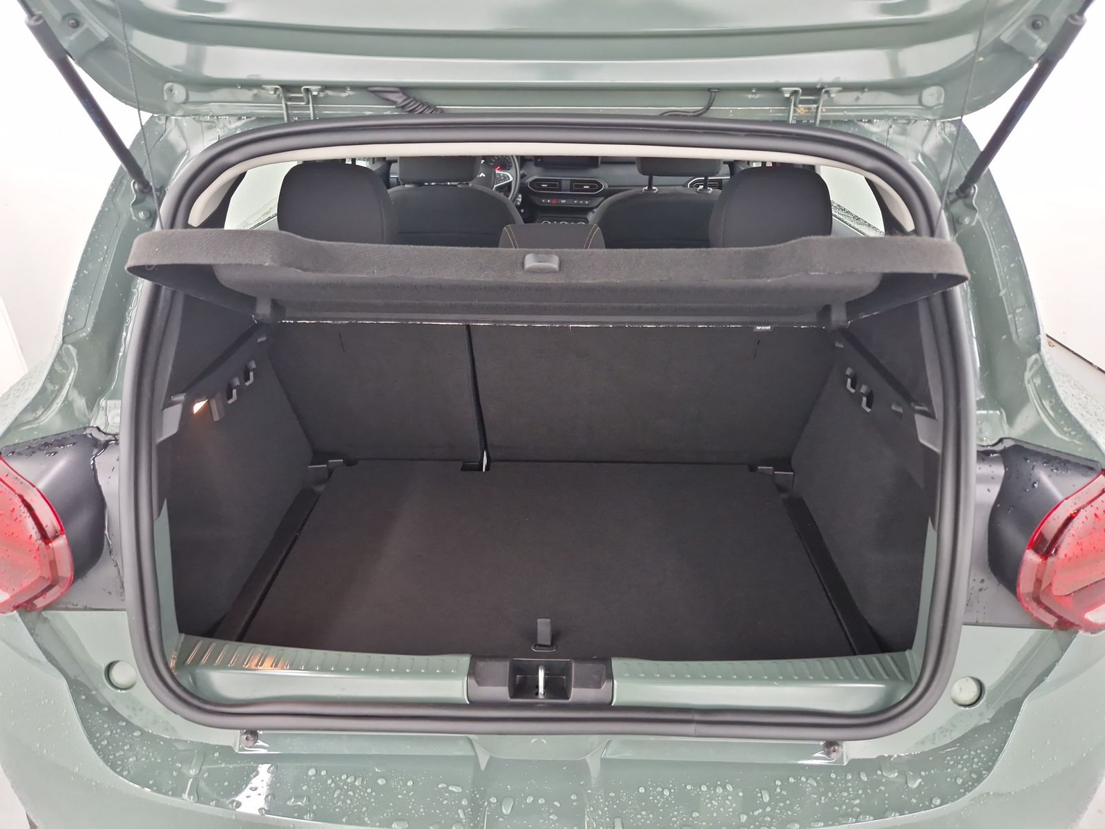 DACIA Sandero Stepway ECO-G 100 Extreme+ Navi – Bild 10