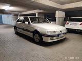 Peugeot 405 Mi 16 - Peugeot: Mi16