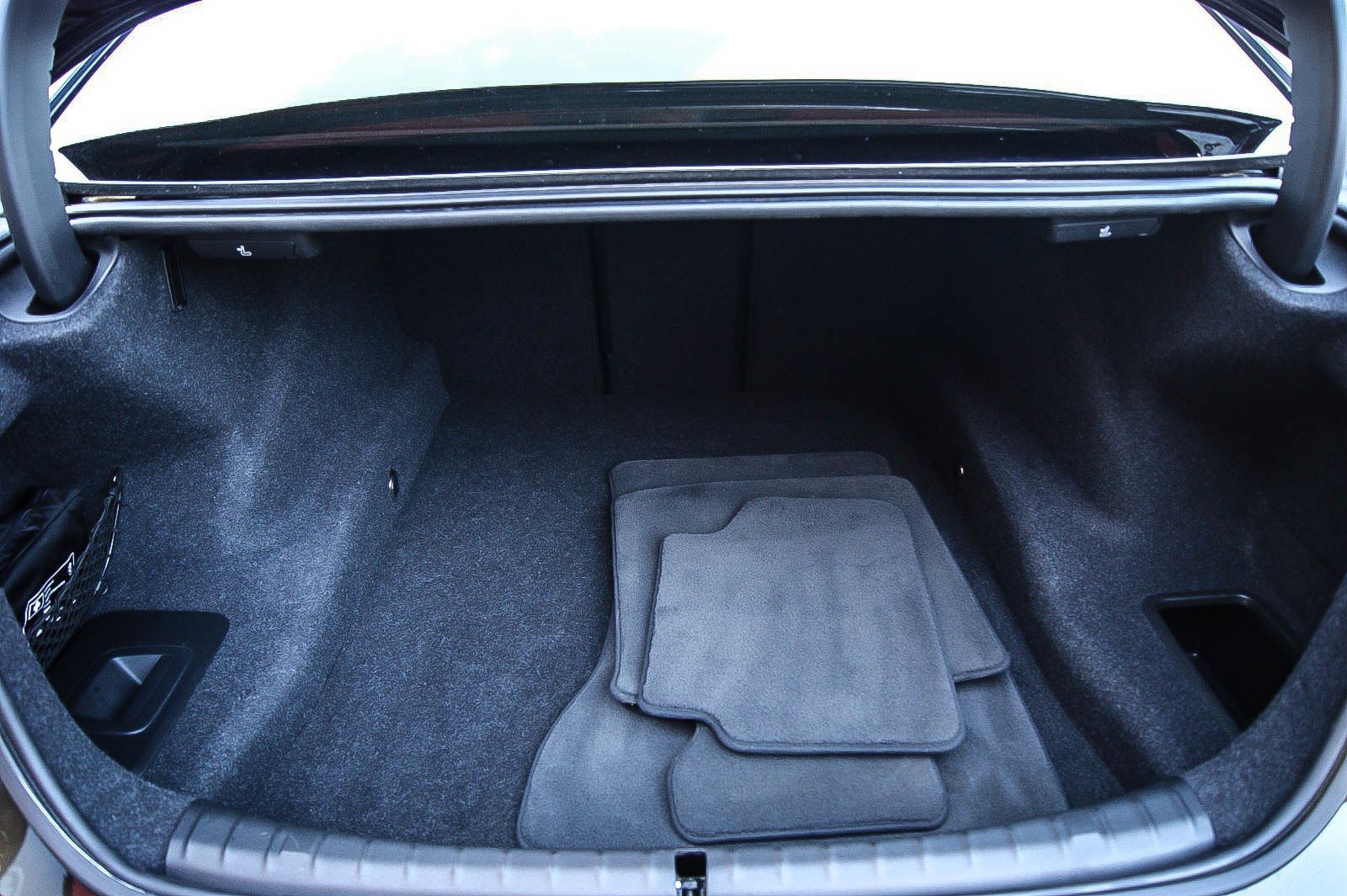 Fahrzeugabbildung BMW M550 xDrive V8 340kW/462PS HEADUP HARMAN&KARDON