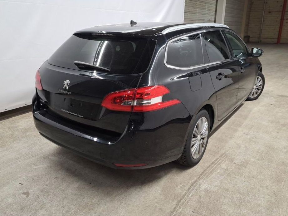 Fahrzeugabbildung Peugeot 308 SW Allure 1.5D NAVI/LED/PDC/ALU/DAB
