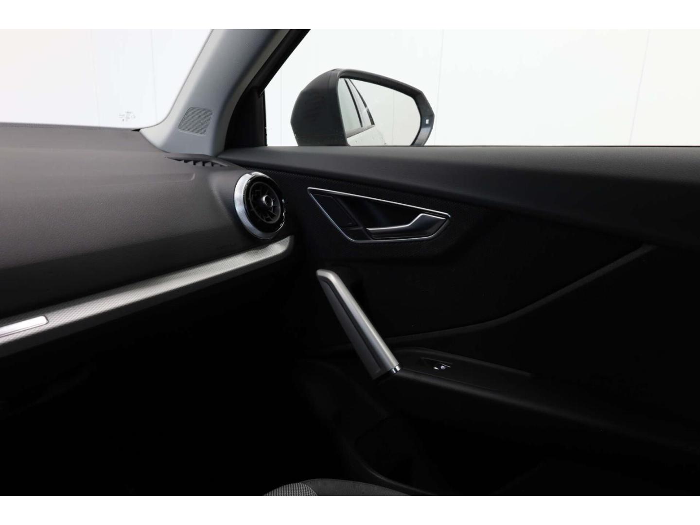 Audi Q2 30 TFSI Advanced AHK/NAV/RFK/SH/LED/DAB, миниатюра 21