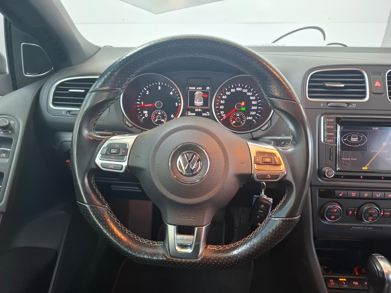 Fahrzeugabbildung Volkswagen Golf VI Cabriolet 2.0 TDI DSG Karmann +AHK +DCC