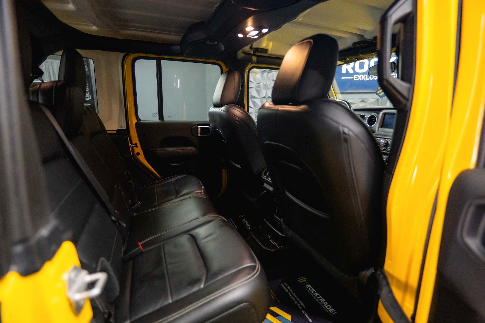 Fahrzeugabbildung Jeep Wrangler 3.6 V6 UNLIMITED SAHARA OFFROAD 4x4 LED