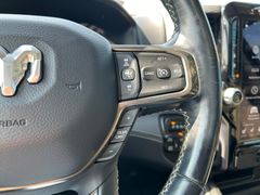 Fahrzeugabbildung Dodge RAM 1500 Limited LPG Luft NAP 22 Zoll u-frei EU