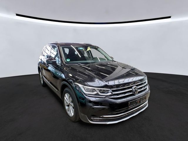 VW Tiguan Elegance*Panorama*Kamera* (Fahrzeug-Nummer 42)