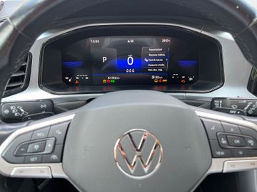 Volkswagen T-Roc - 8