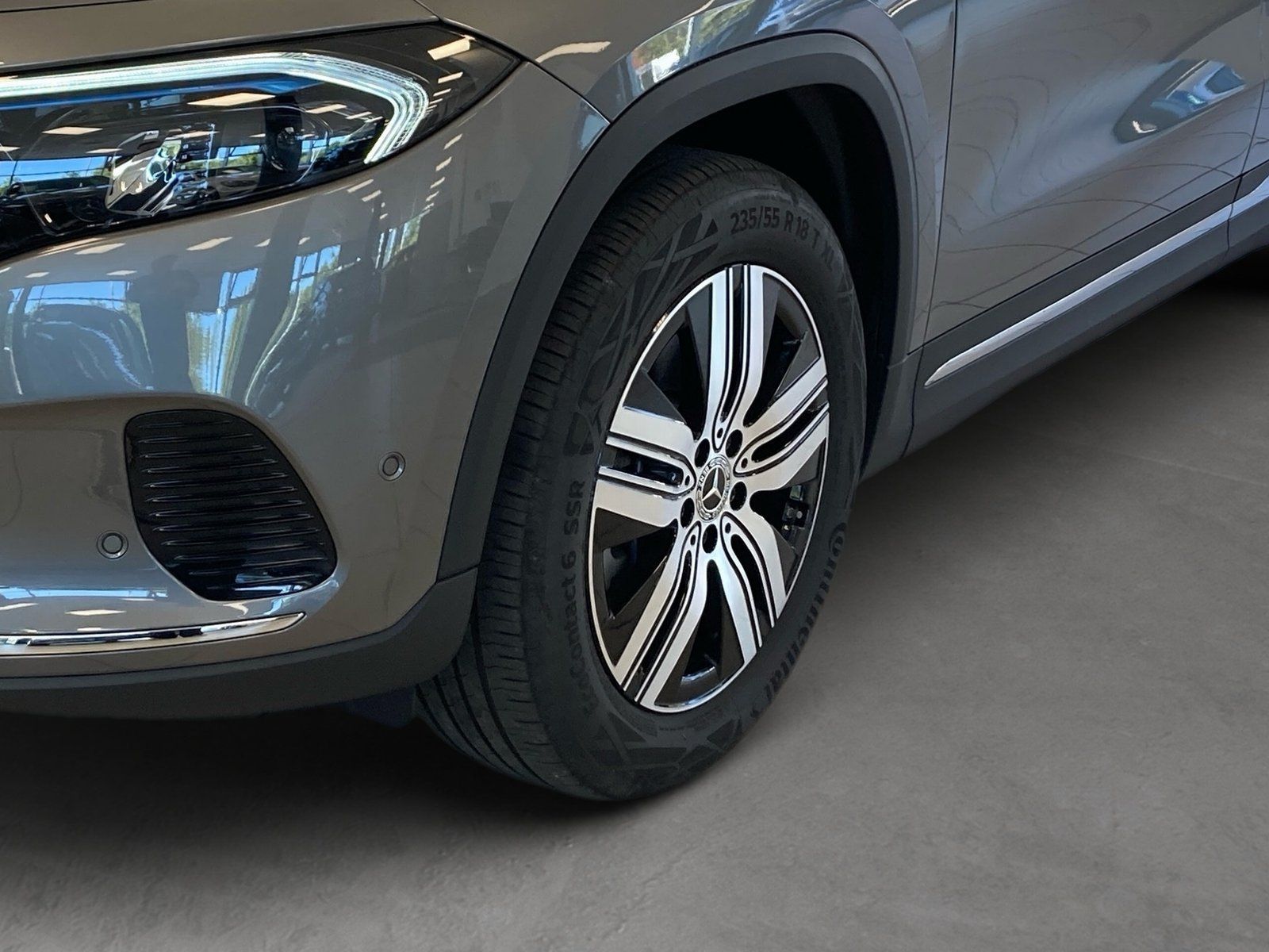 Fahrzeugabbildung Mercedes-Benz EQA 250+ Electric Art*Distronic*LED*Kam*Totwink*