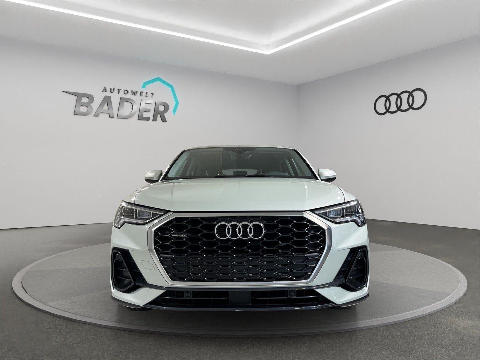 Audi Q3 Sportback 35 TDI quattro basis LED Shz imagem 2