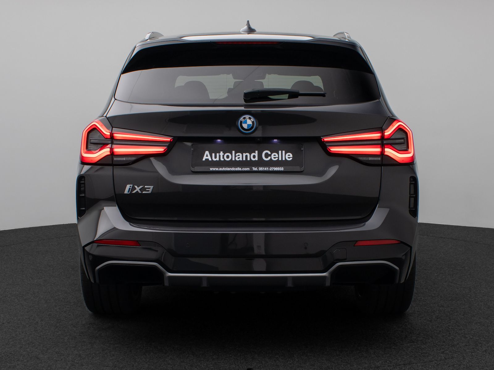 Fahrzeugabbildung BMW iX3 Impressive M Sport Pano 360°Laser HUD H/K