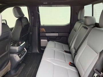 Ford F150 Lightning Lariat gr. Batterie in Hamburg+18