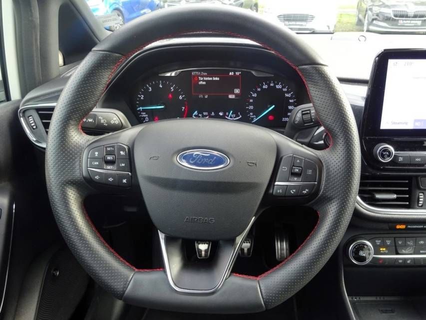 Fahrzeugabbildung Ford Fiesta 1.0 EcoBoost M-Hybrid ST-Line