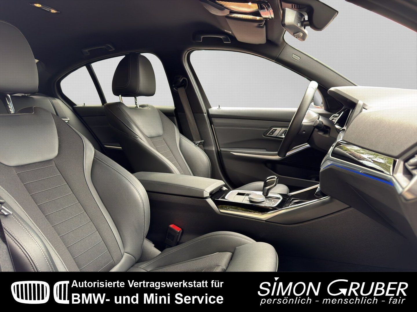 Fahrzeugabbildung BMW 318 i Adv Shadow HUD SHZ Innovationspaket Kamera
