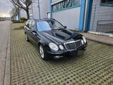 Mercedes-Benz E220 CDI W211 - Mercedes-Benz E 220: Cdi W211