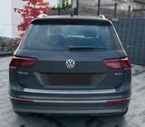 Volkswagen Tiguan 2.0 TSI OPF 140kW DSG 4MOTION Highlin... - Volkswagen Tiguan: 140