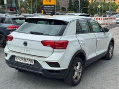 Fahrzeugabbildung T-Roc 1.0 TSI 2-Zonen-Klimaautom SHZ Spurhalteas