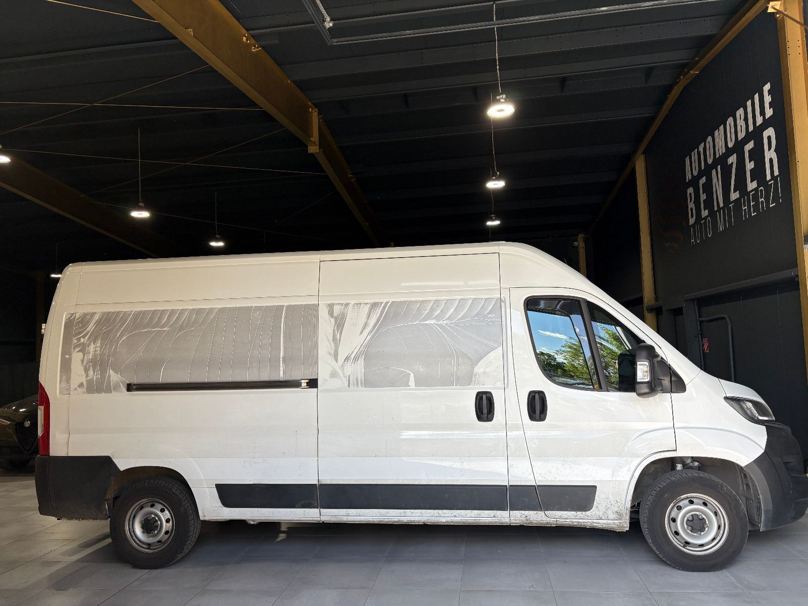 Fahrzeugabbildung Fiat Ducato/L4H2 RS: 4035 mm/KAMERA/APPLE/NAVI/3-SITZ