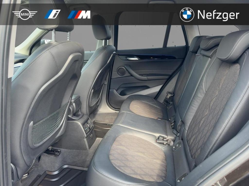 BMW X1 sDrive18i X-Line Parkassistent LED-Scheinwerf, миниатюра 8