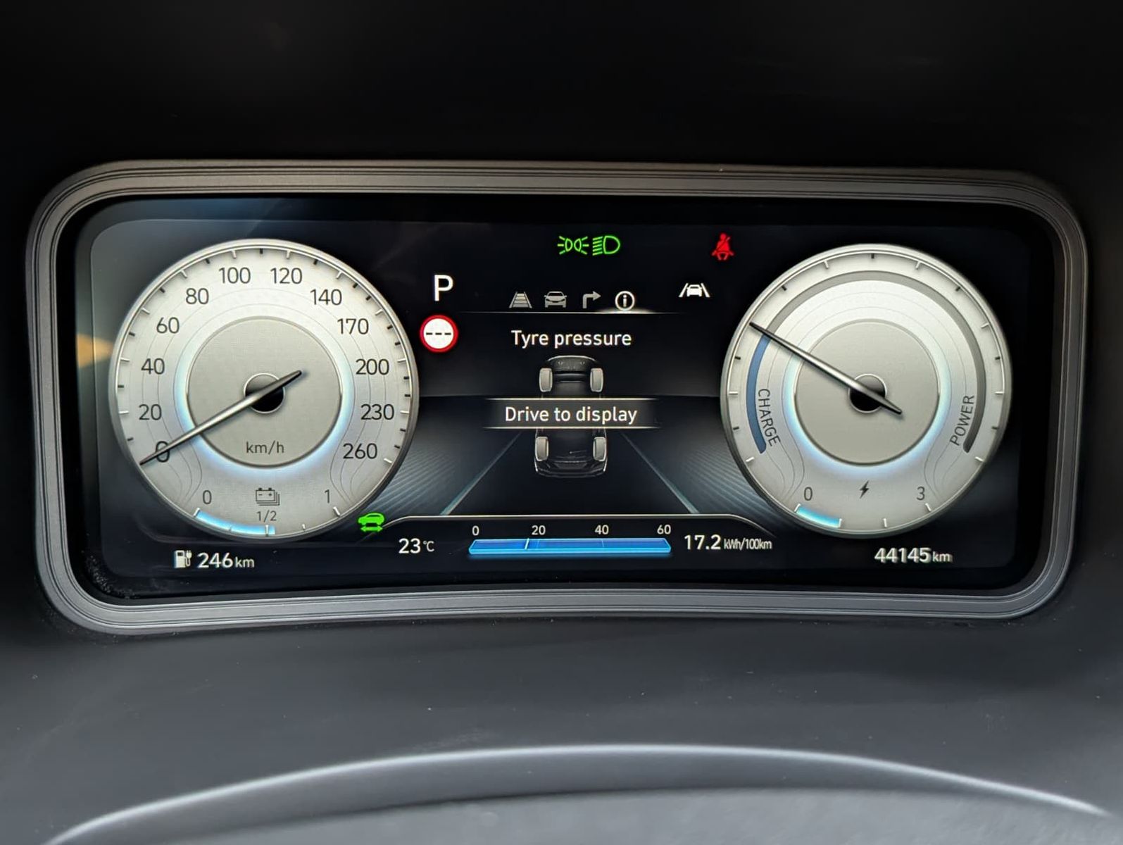 Fahrzeugabbildung Hyundai Kona Elektro Prime LEDER+LED+NAVI+HEAD+KRELL+ACC