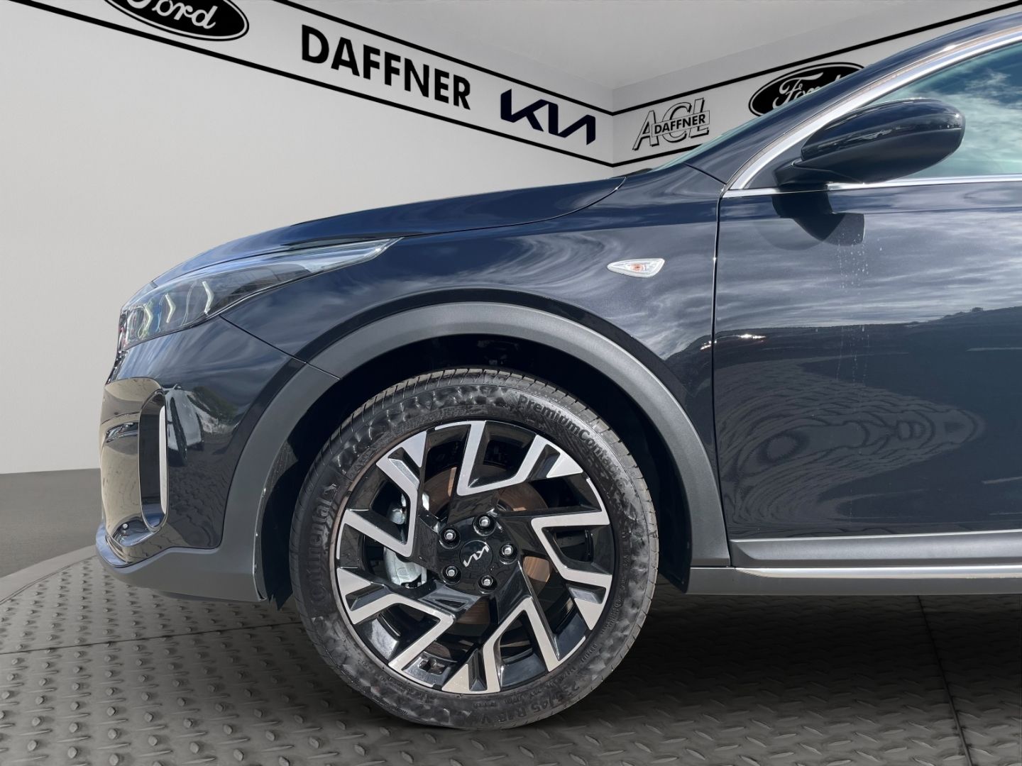 Fahrzeugabbildung Kia XCeed Vision Navi Klima DAB SHZ LED Tempomat
