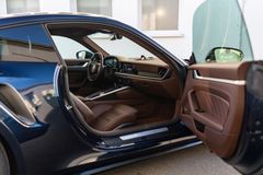 Fahrzeugabbildung Porsche 992 Turbo S *NACHTBLAU / APPROVED / VOLL*