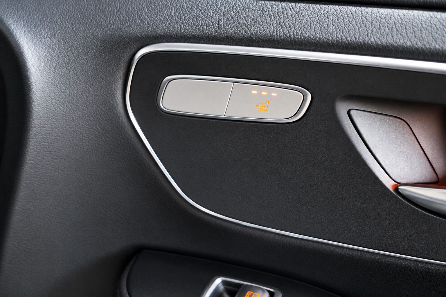 Fahrzeugabbildung Mercedes-Benz V 300d lang *Burmester*360°KAM*6-Sitz*SHZ*Navi