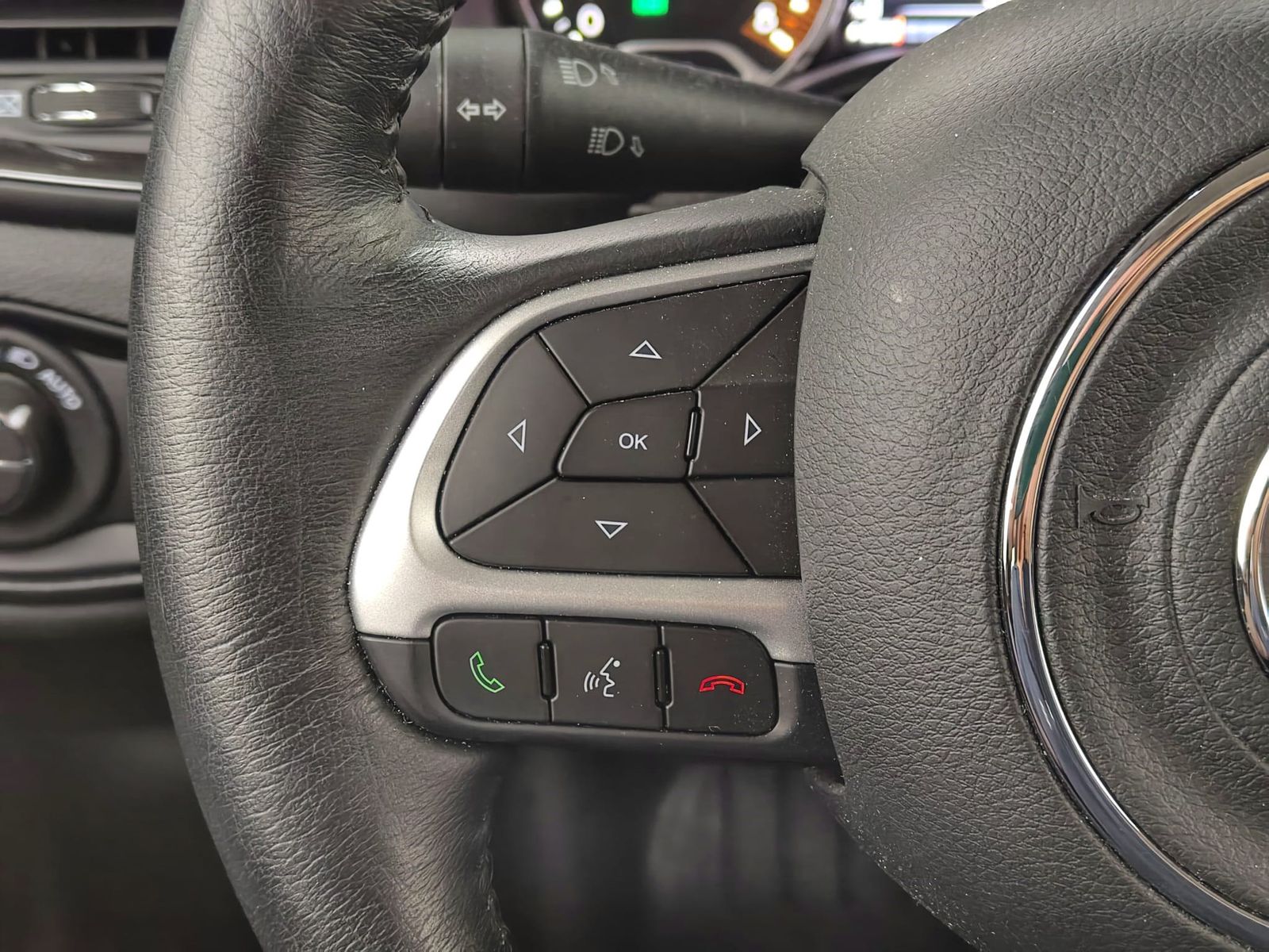 JEEP Renegade 1.5 MultiAir MHEV Altitude Automatik – Bild 32