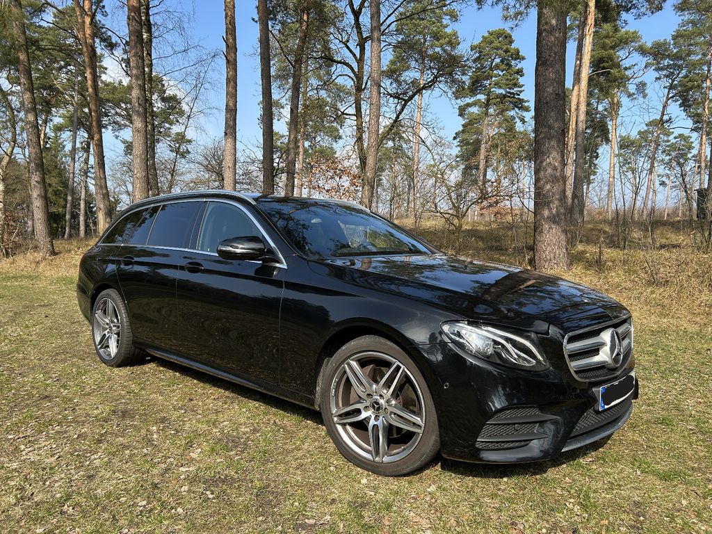 Image of Mercedes-Benz E 250