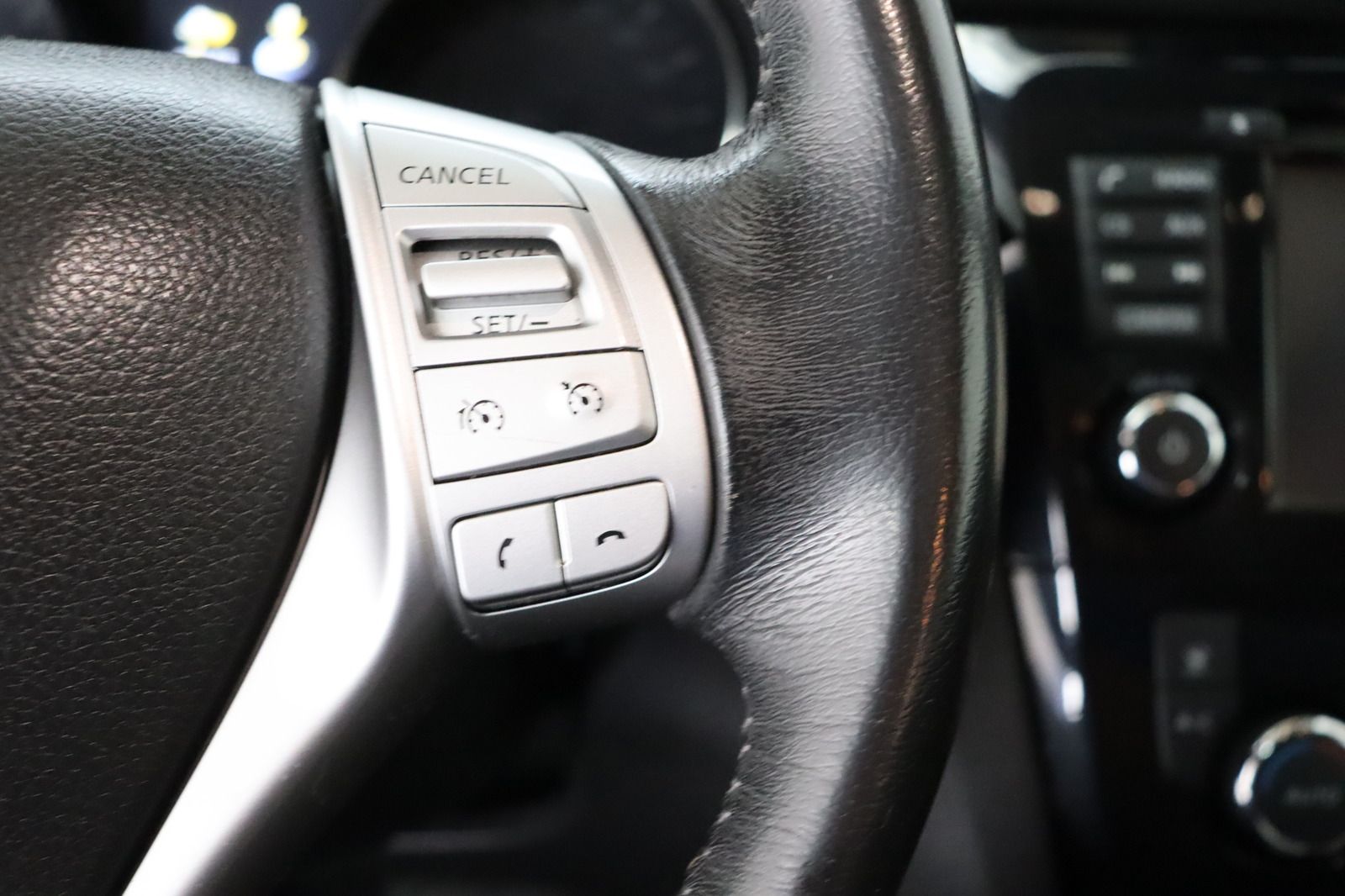 Fahrzeugabbildung Nissan X-Trail 1.6 dCi Automatik