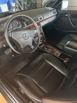 Mercedes-Benz 300 CE-24 Cabrio Oldtimer 1. Hand Unfallfrei - Mercedes-Benz 300 aus 1992: 300ce