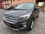 Ford Kuga 2.0 TDCi Titanium 4x4 Automatik Navi 1.Hand