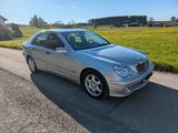 Mercedes-Benz 200 CDI, 2. Hand, guter Zustand - Mercedes-Benz 200 aus 2005