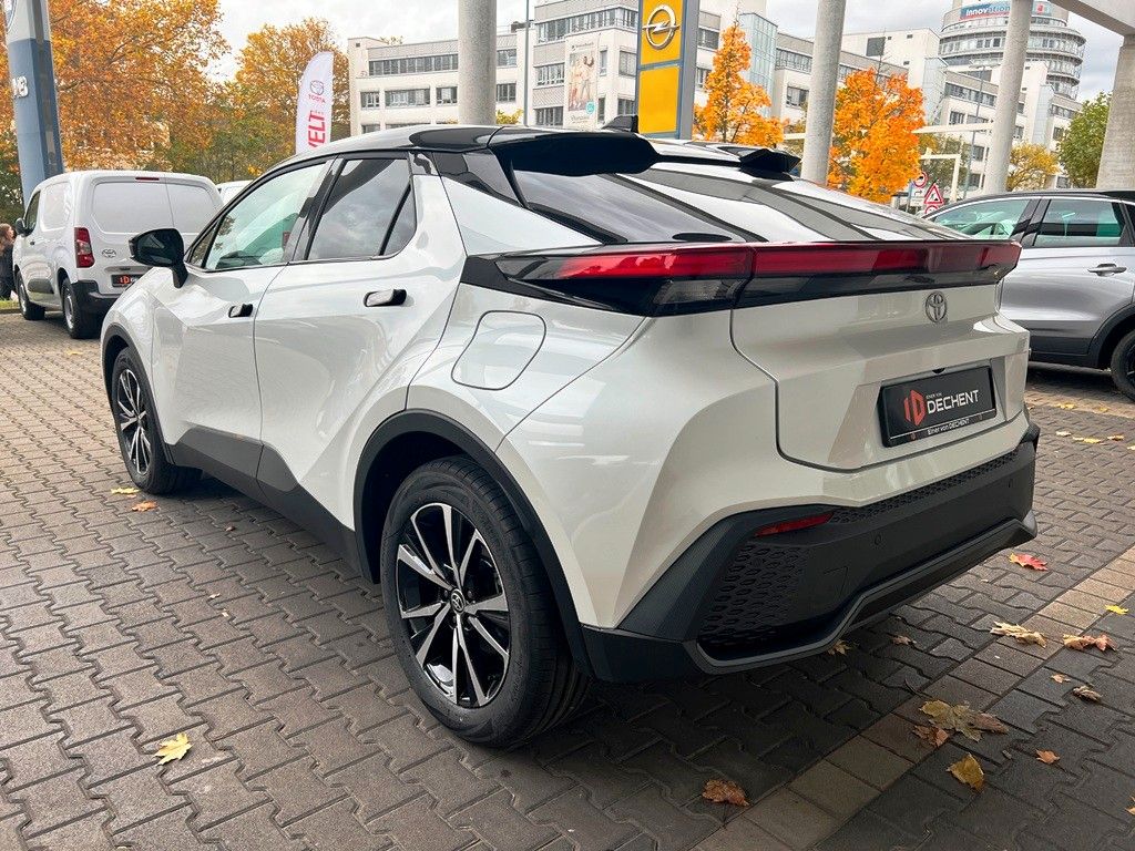 Fahrzeugabbildung Toyota C-HR 1.8 Hybrid FWD Teamplayer Technikpaket