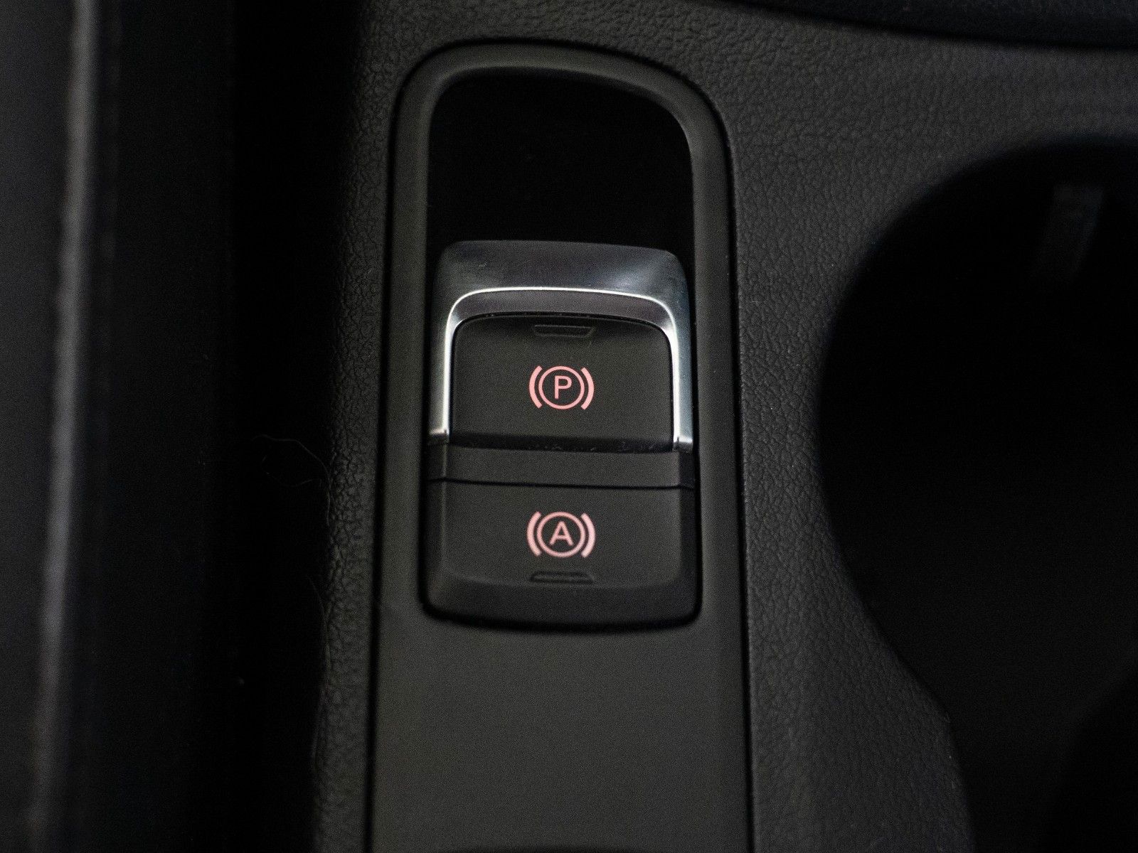 Fahrzeugabbildung Audi Q3 2.0 TFSI quattro AUTOM./ALLRAD/SITZHEIZUNG